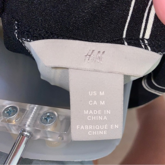 H&M Black and white Crepe midi dress - Picture 6 of 8